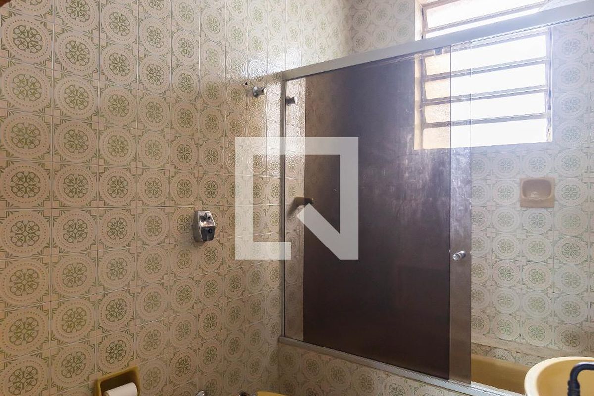 Casa, 3 quartos, 250 m² - Foto 29