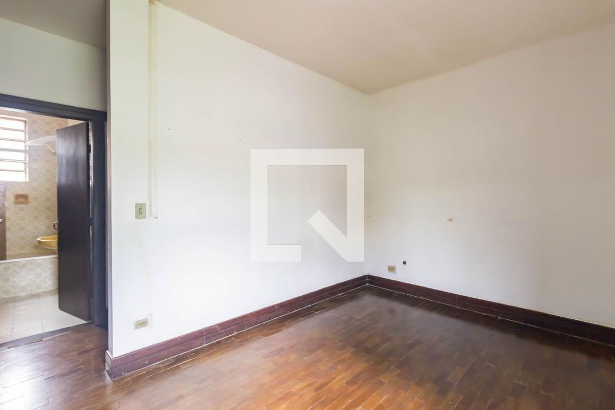 Casa, 3 quartos, 250 m² - Foto 26