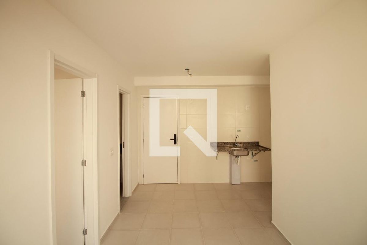Apartamento, 2 quartos, 36 m² - Foto 2
