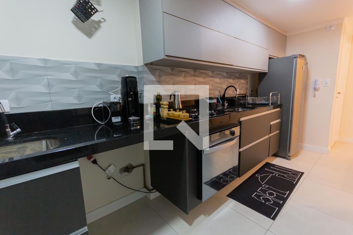 Apartamento à Venda - Cambuí, 1 Quarto,  55 m2 em , Campinas - sp | SoloBR