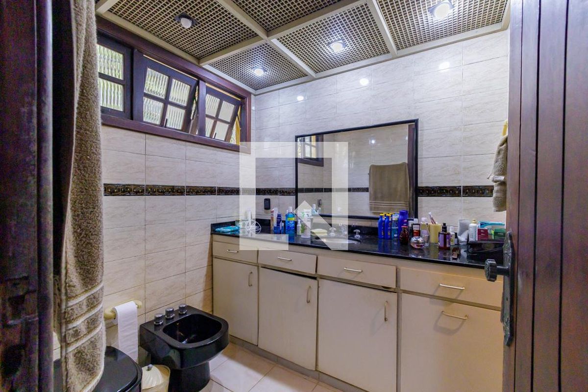 Casa, 4 quartos, 380 m² - Foto 72