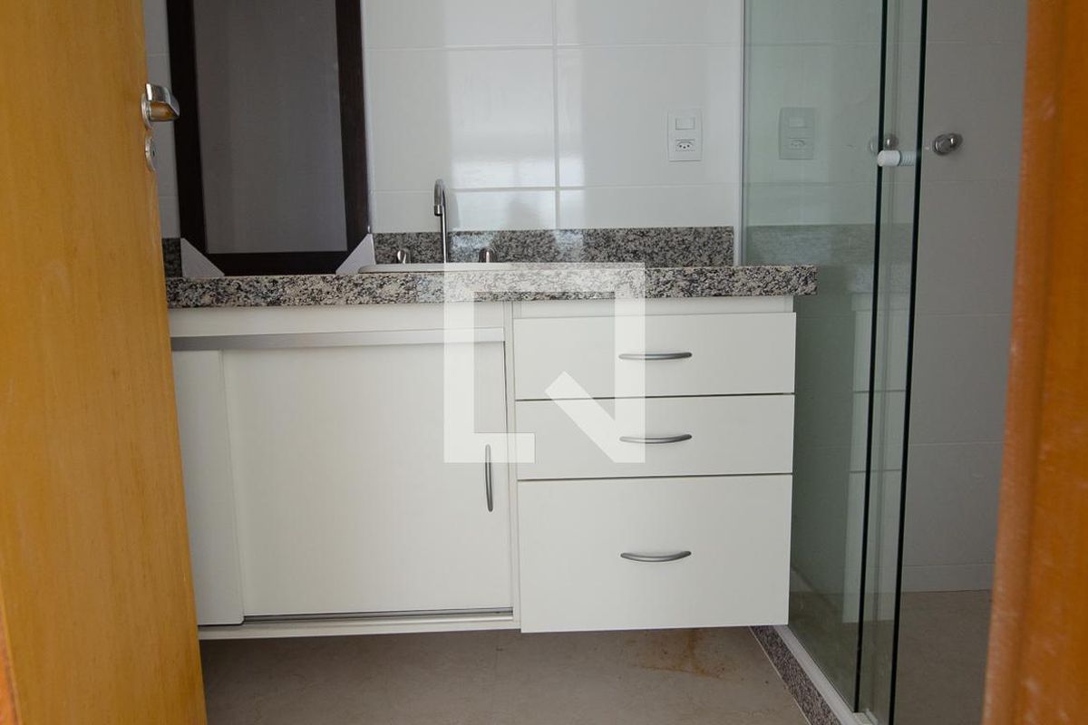 Cobertura, 3 quartos, 300 m² - Foto 51