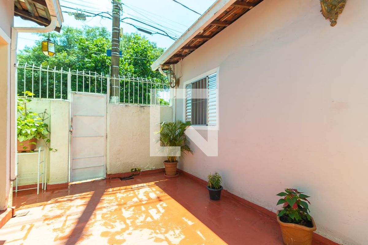 Casa à Venda - Cambuí, 3 Quartos,  93 m2 em , Campinas - sp | SoloBR