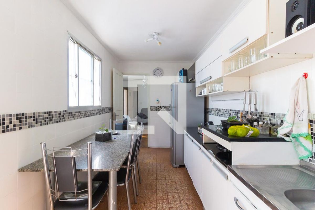 Casa, 5 quartos, 200 m² - Foto 46