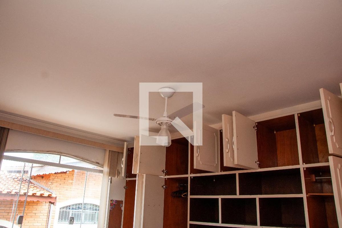 Casa à Venda - Mansões Santo Antônio, 4 Quartos,  464 m2 em , Campinas - sp | SoloBR