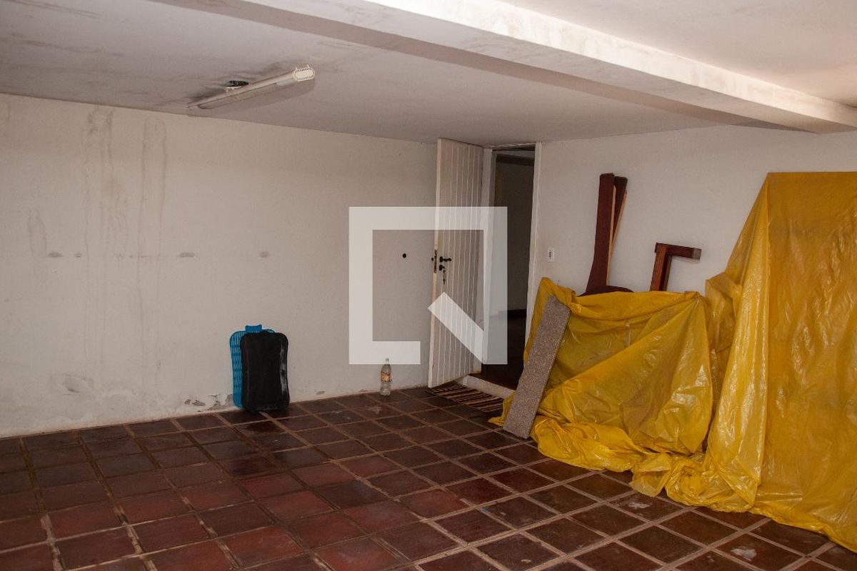 Casa à Venda - Mansões Santo Antônio, 4 Quartos,  464 m2 em , Campinas - sp | SoloBR