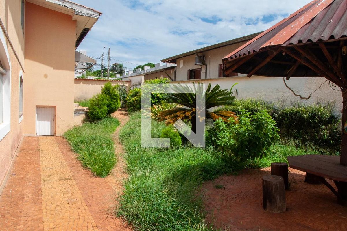 Casa à Venda - Mansões Santo Antônio, 4 Quartos,  464 m2 em , Campinas - sp | SoloBR