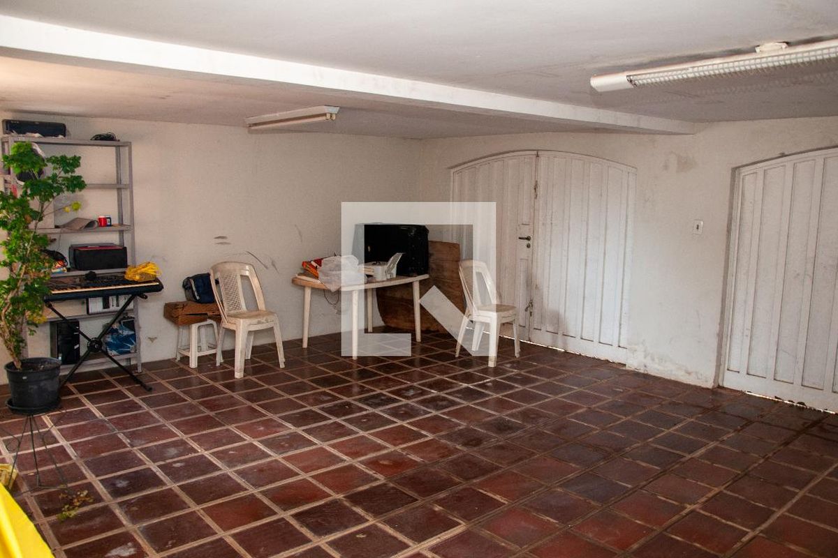 Casa à Venda - Mansões Santo Antônio, 4 Quartos,  464 m2 em , Campinas - sp | SoloBR