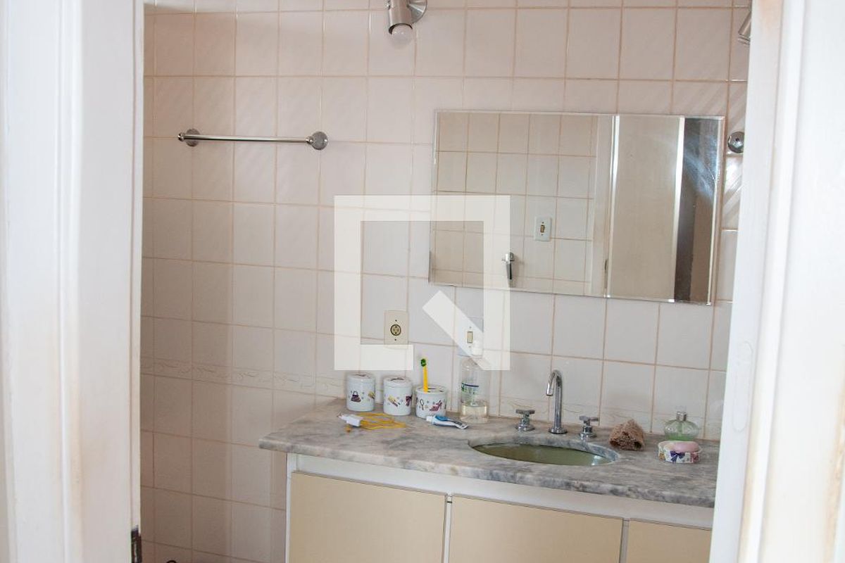 Casa à Venda - Mansões Santo Antônio, 4 Quartos,  464 m2 em , Campinas - sp | SoloBR
