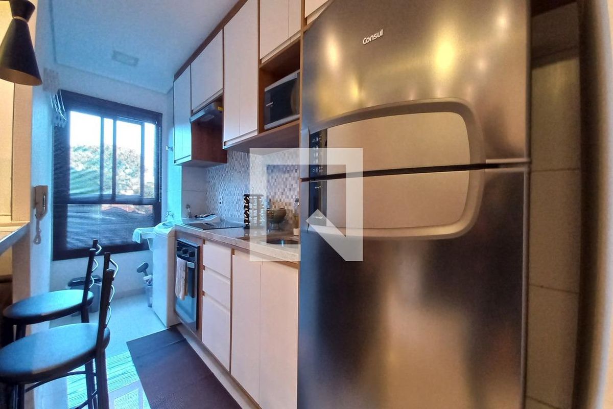 Apartamento à Venda - Centro, 1 Quarto,  40 m2 em , Campinas - sp | SoloBR