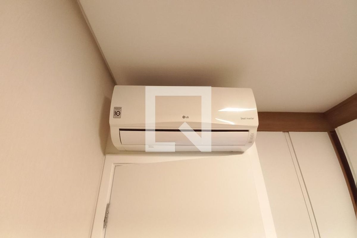 Apartamento à Venda - Centro, 1 Quarto,  40 m2 em , Campinas - sp | SoloBR