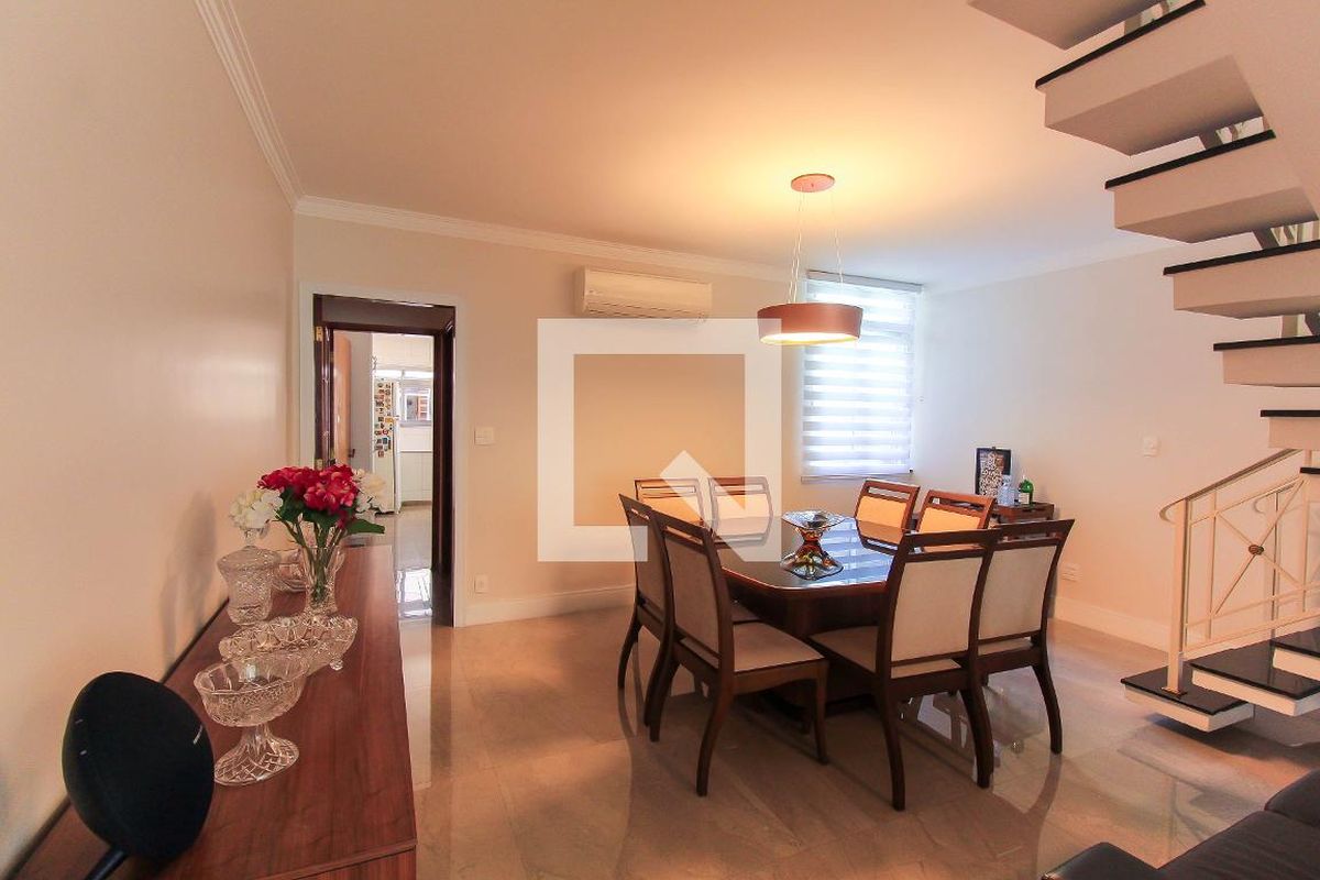 Casa, 3 quartos, 281 m² - Foto 10