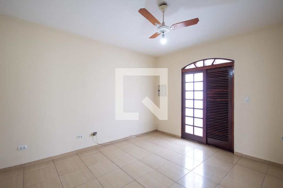 Casa, 3 quartos, 140 m² - Foto 23