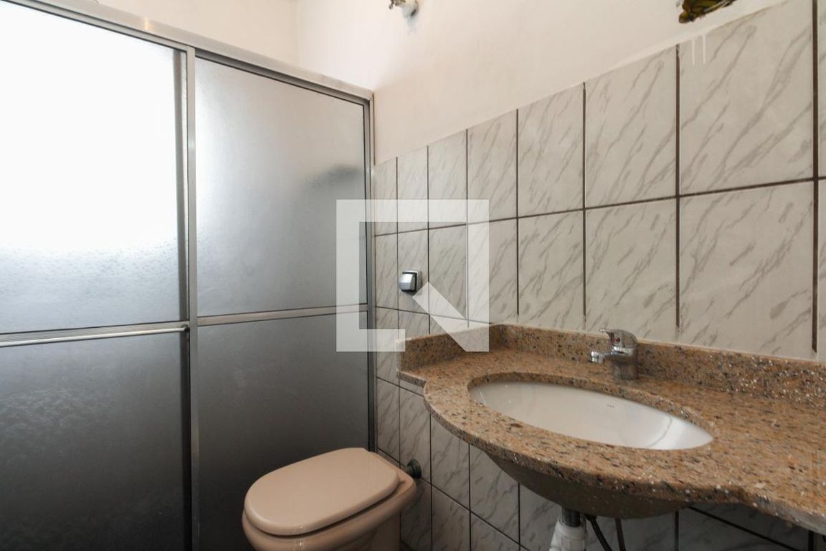 Casa, 3 quartos, 200 m² - Foto 46