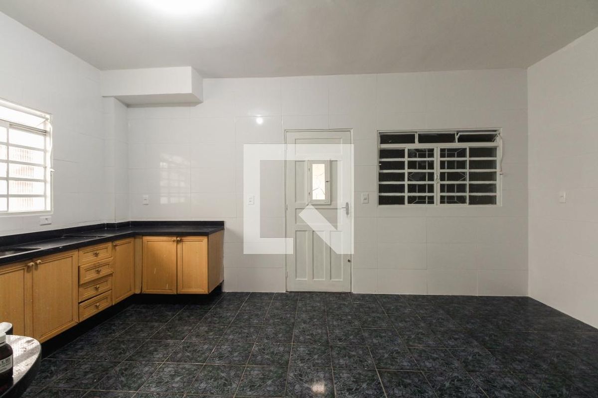 Casa, 3 quartos, 200 m² - Foto 72