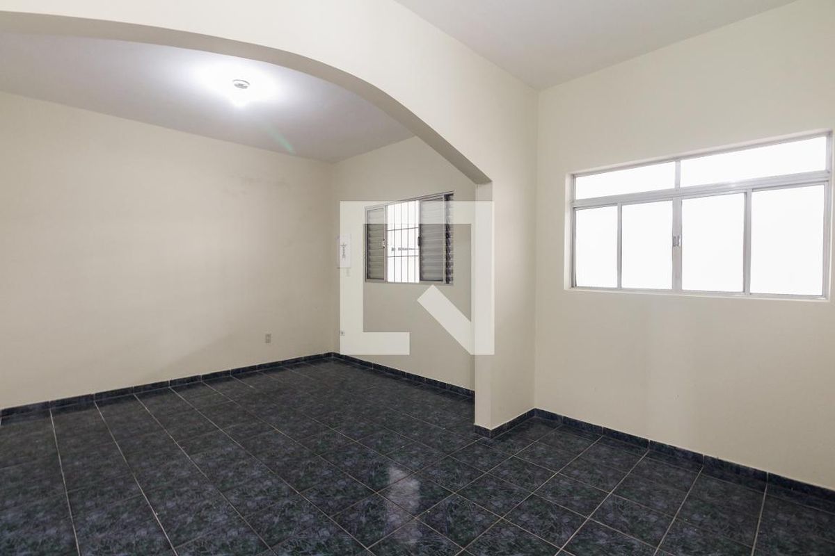 Casa, 3 quartos, 200 m² - Foto 4