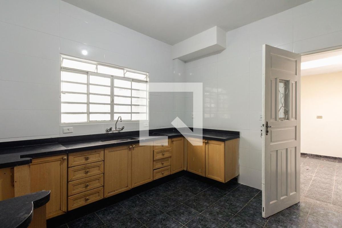 Casa, 3 quartos, 200 m² - Foto 70