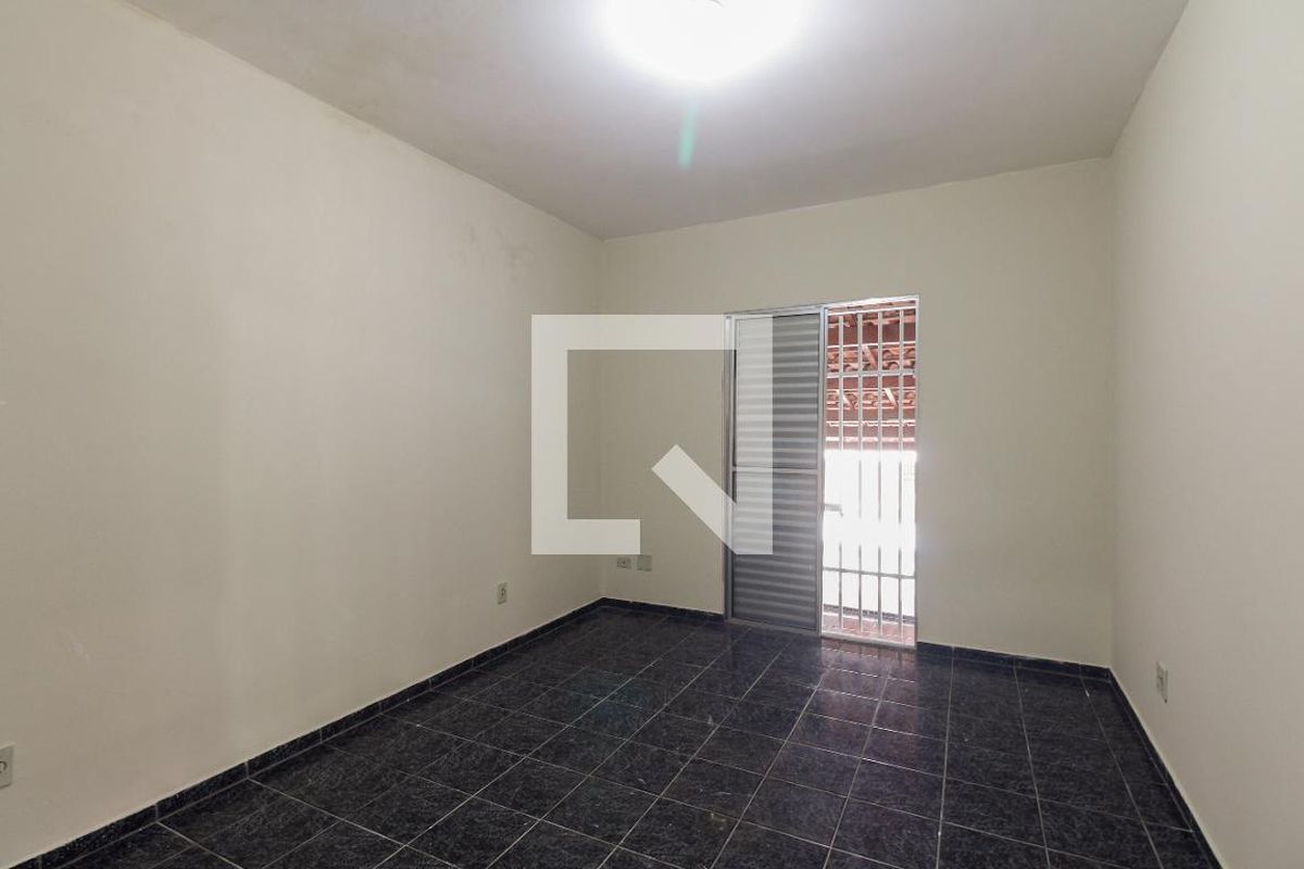 Casa, 3 quartos, 200 m² - Foto 14