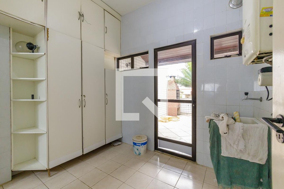 Cobertura, 3 quartos, 220 m² - Foto 88