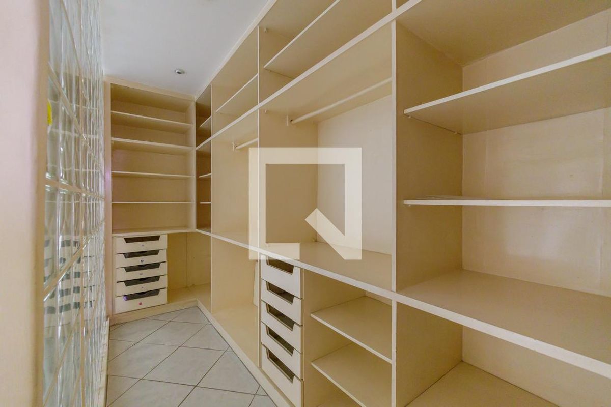 Cobertura, 3 quartos, 220 m² - Foto 40