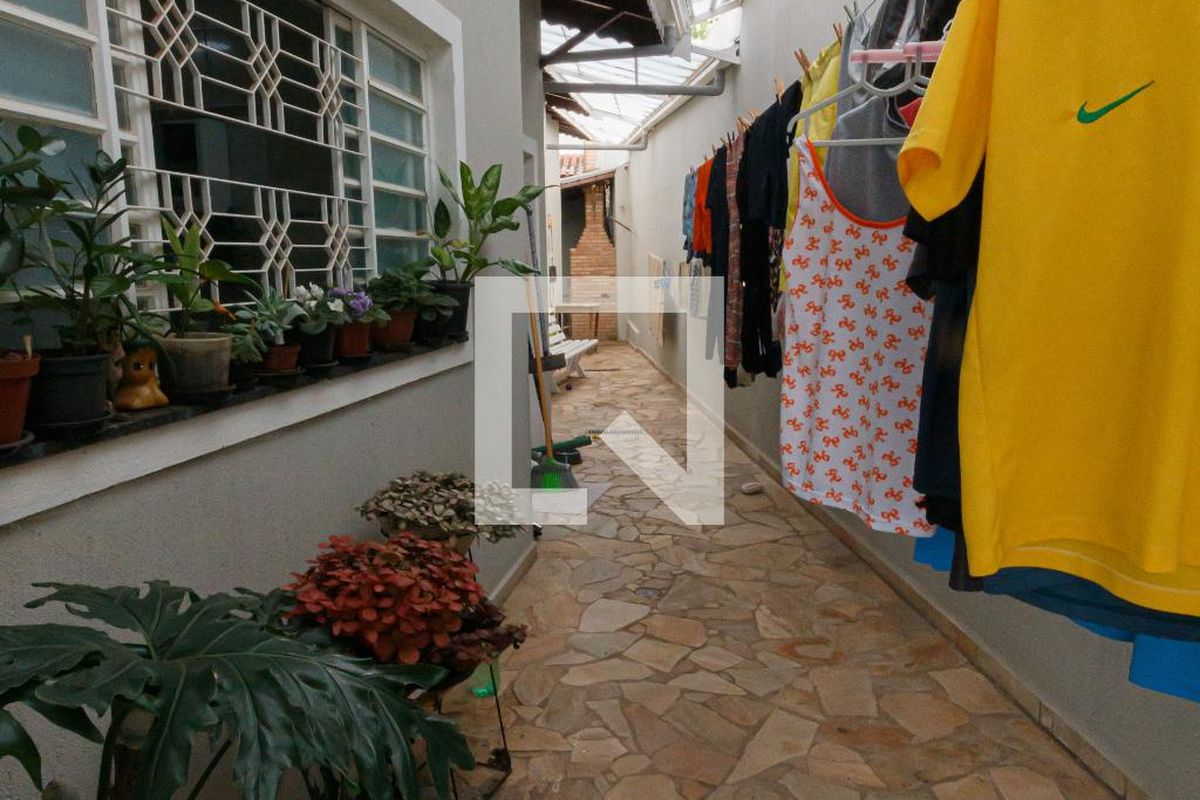 Casa à Venda - Vila Brandina, 3 Quartos,  220 m2 em , Campinas - sp | SoloBR