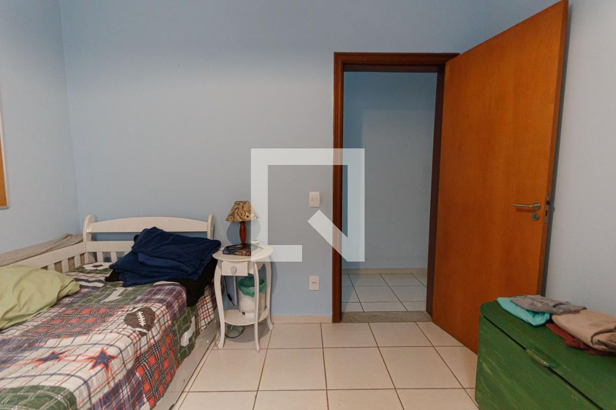 Casa à Venda - Vila Brandina, 3 Quartos,  220 m2 em , Campinas - sp | SoloBR