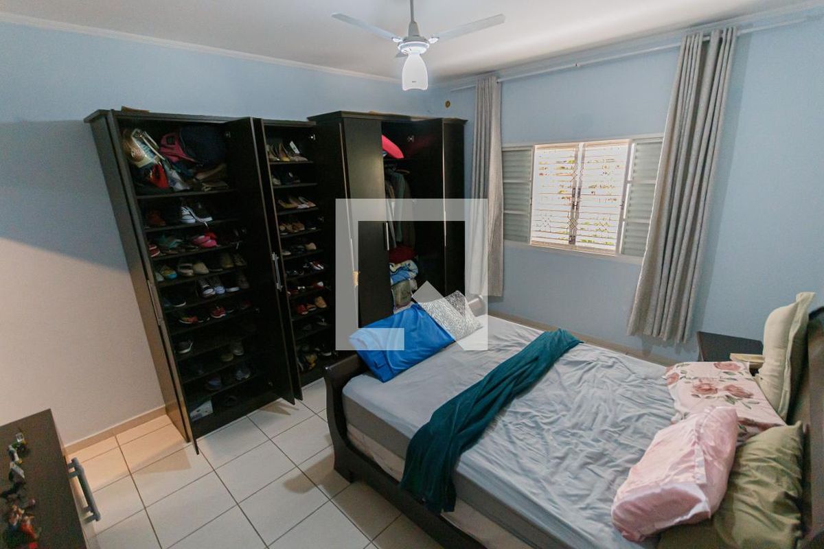 Casa à Venda - Vila Brandina, 3 Quartos,  220 m2 em , Campinas - sp | SoloBR