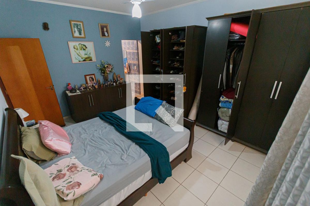 Casa à Venda - Vila Brandina, 3 Quartos,  220 m2 em , Campinas - sp | SoloBR