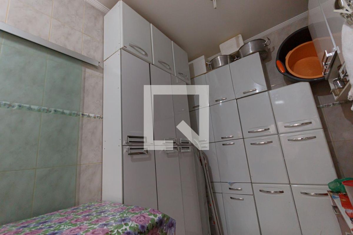 Casa à Venda - Vila Brandina, 3 Quartos,  220 m2 em , Campinas - sp | SoloBR