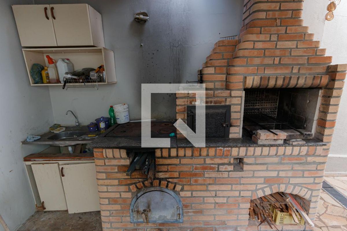 Casa à Venda - Vila Brandina, 3 Quartos,  220 m2 em , Campinas - sp | SoloBR