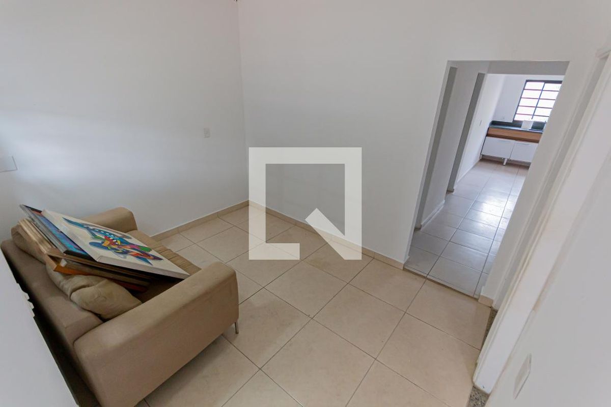 Casa à Venda - Jardim Flamboyant, 2 Quartos,  90 m2 em , Campinas - sp | SoloBR
