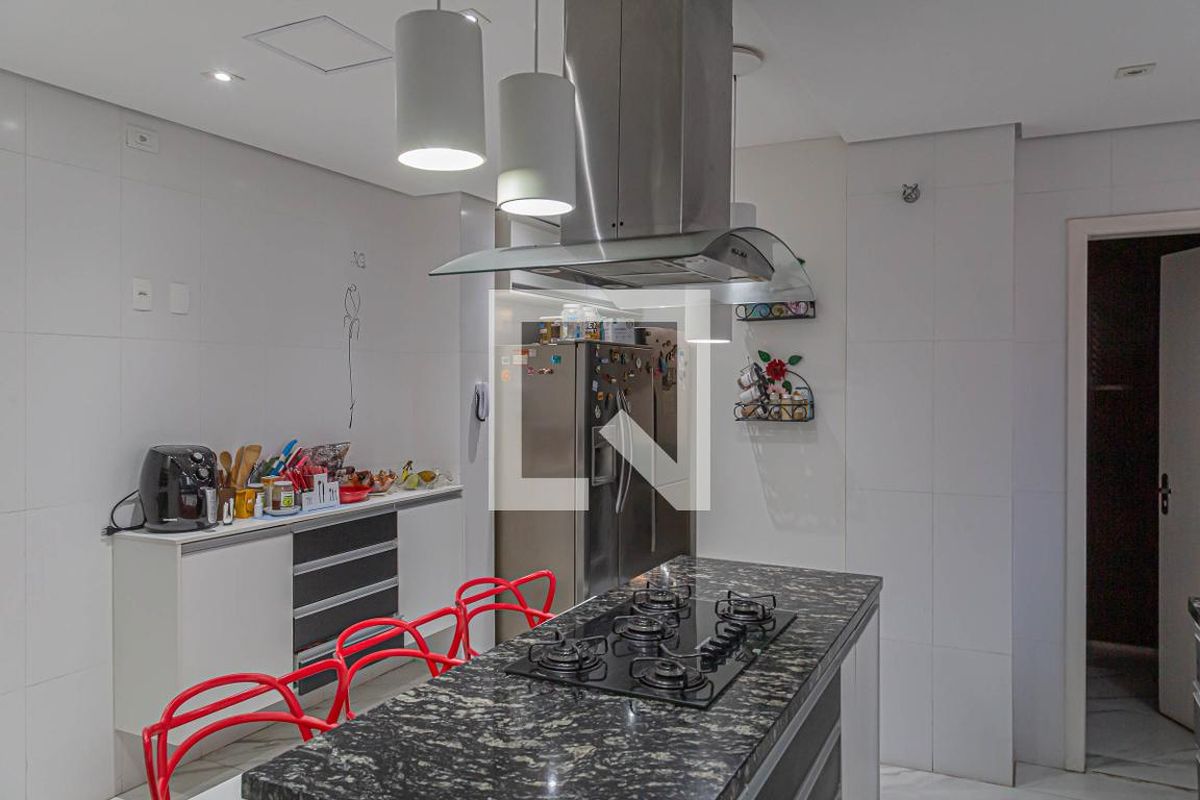 Apartamento, 4 quartos, 211 m² - Foto 71