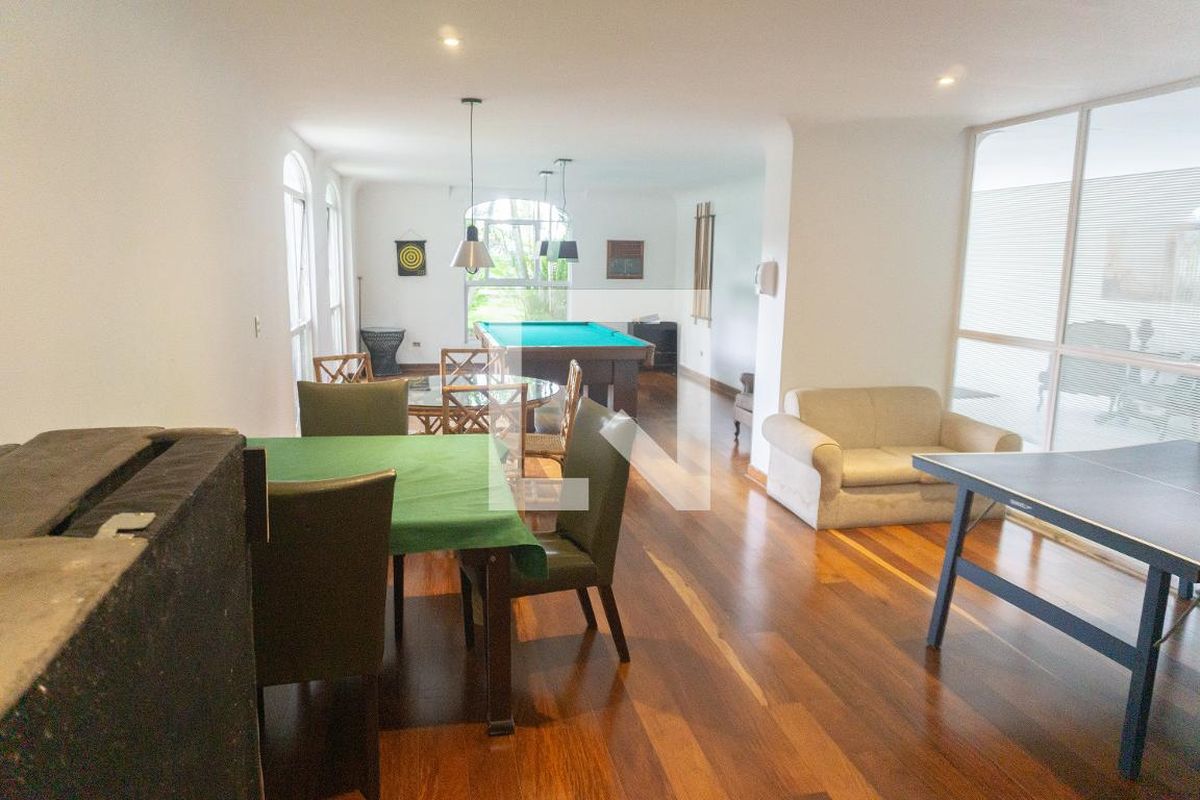 Apartamento, 3 quartos, 210 m² - Foto 107