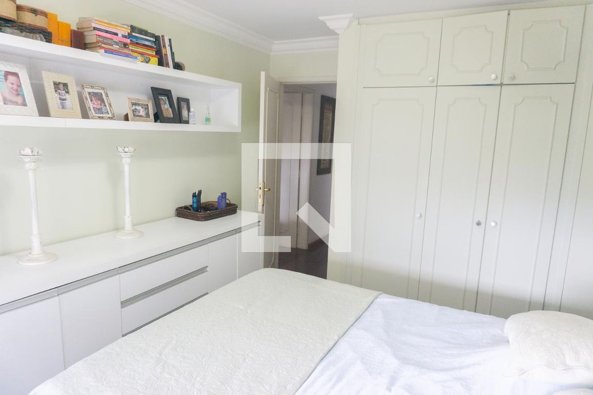 Apartamento, 3 quartos, 210 m² - Foto 59