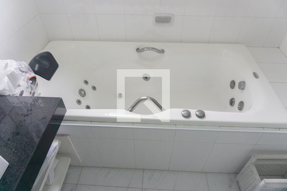 Apartamento, 3 quartos, 210 m² - Foto 79