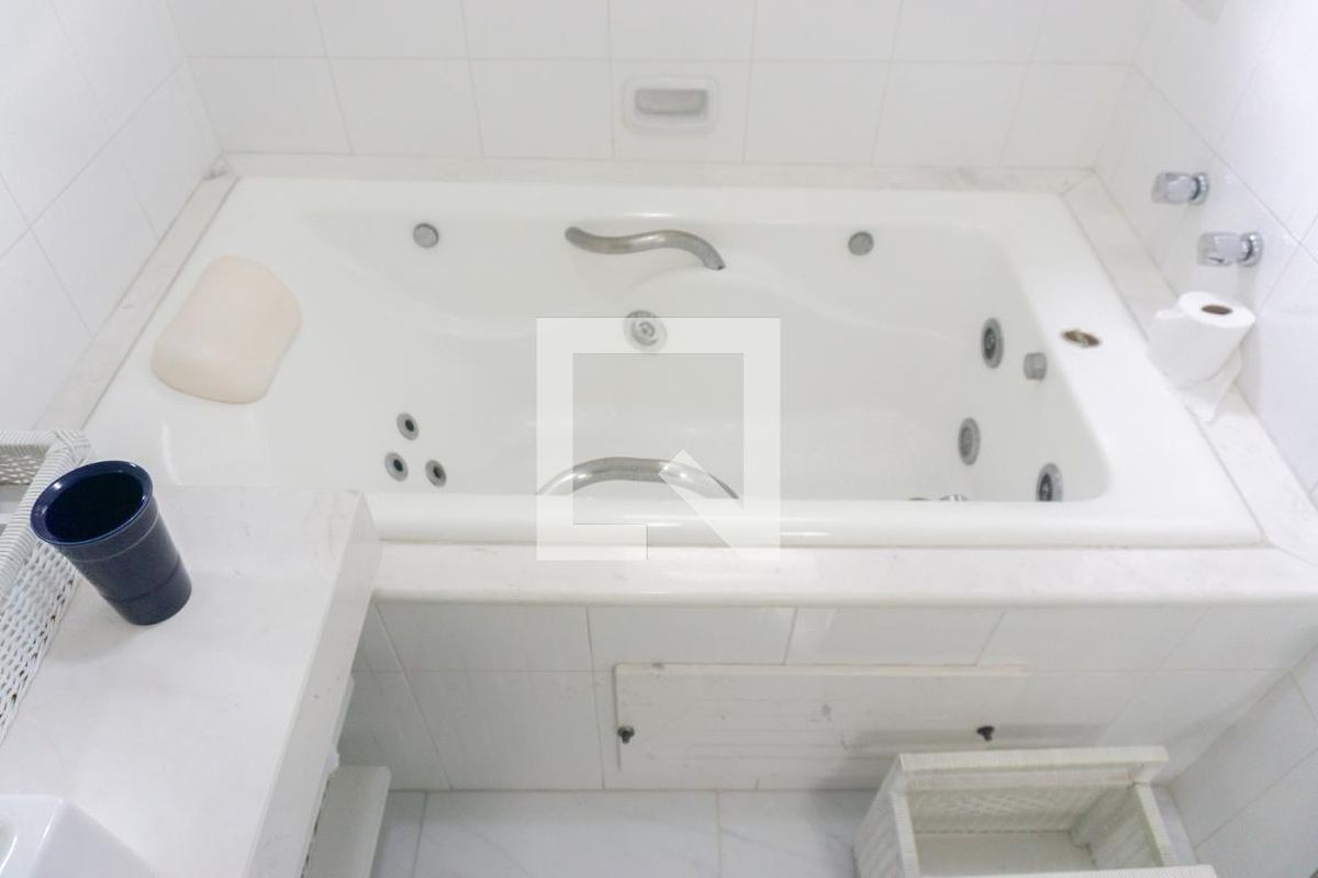Apartamento, 3 quartos, 210 m² - Foto 49
