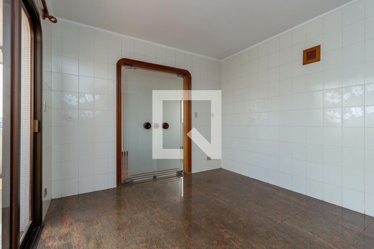 Apartamento, 2 quartos, 354 m² - Foto 140