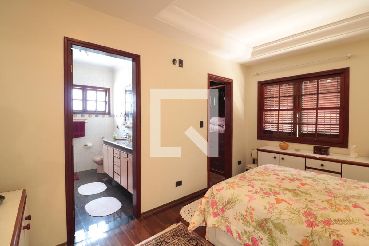 Casa, 5 quartos, 255 m² - Foto 13