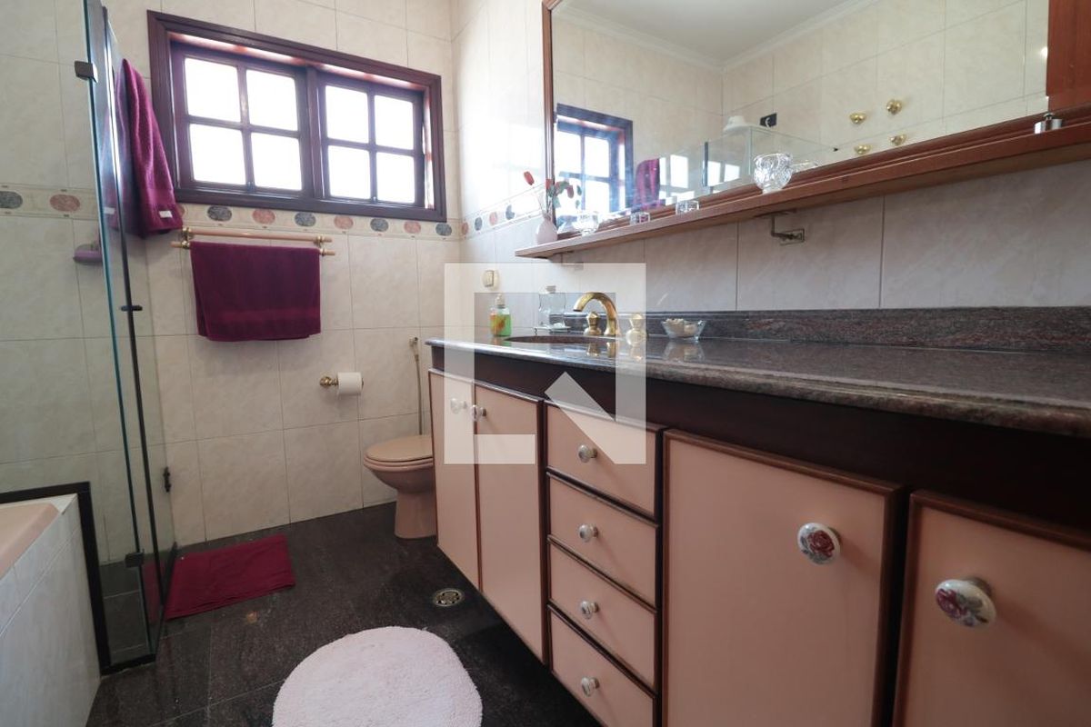 Casa, 5 quartos, 255 m² - Foto 19
