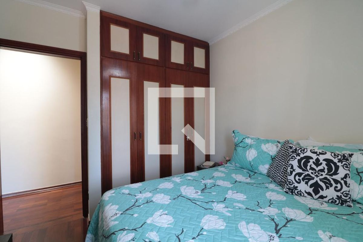 Casa, 5 quartos, 255 m² - Foto 35