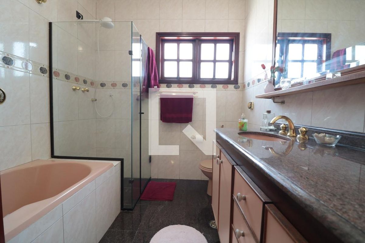 Casa, 5 quartos, 255 m² - Foto 18