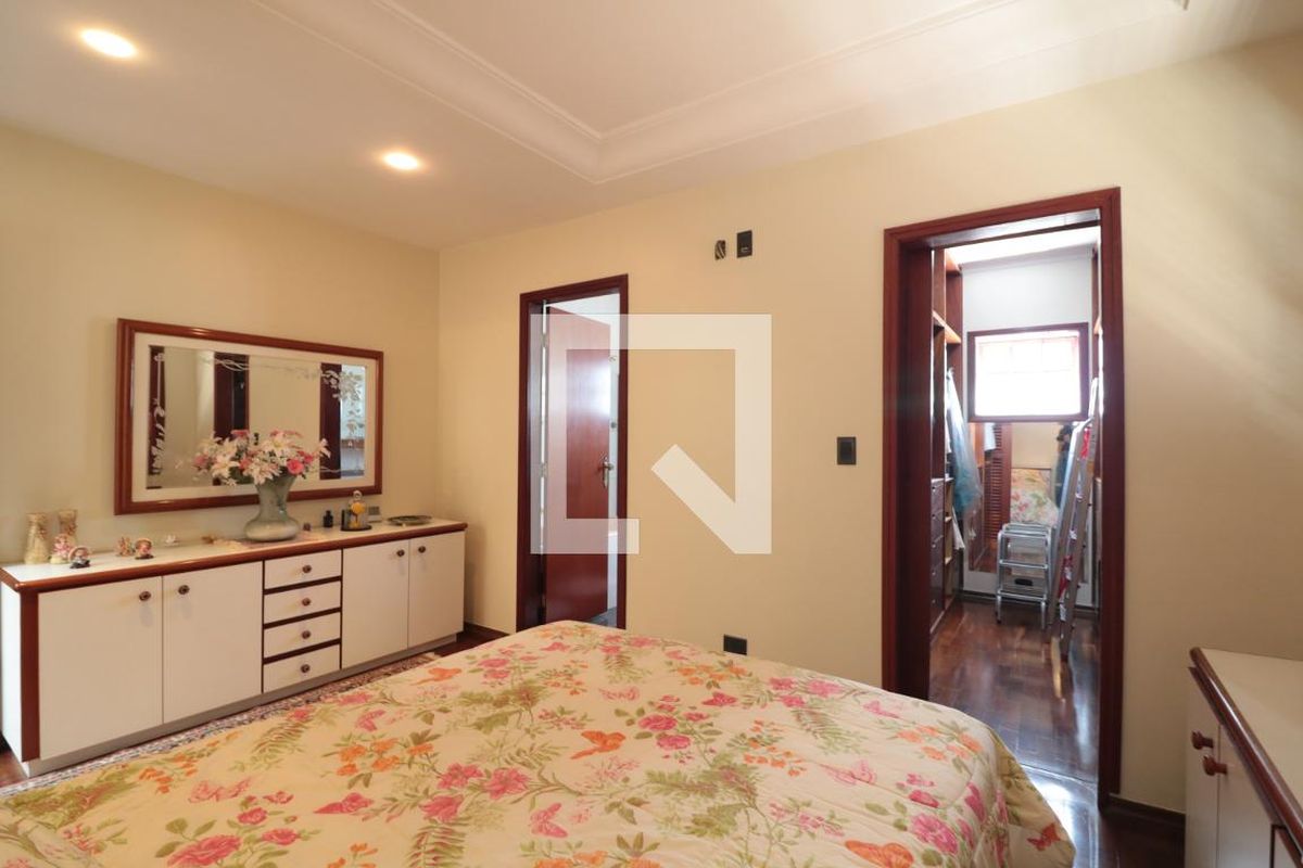 Casa, 5 quartos, 255 m² - Foto 16
