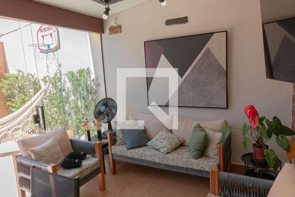 Casa à Venda - Mansões Santo Antônio, 3 Quartos,  154 m2 em , Campinas - sp | SoloBR