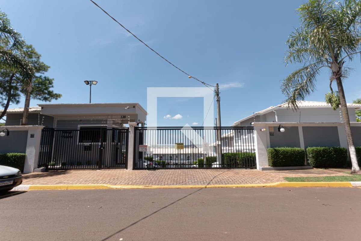 Casa à Venda - Mansões Santo Antônio, 3 Quartos,  154 m2 em , Campinas - sp | SoloBR