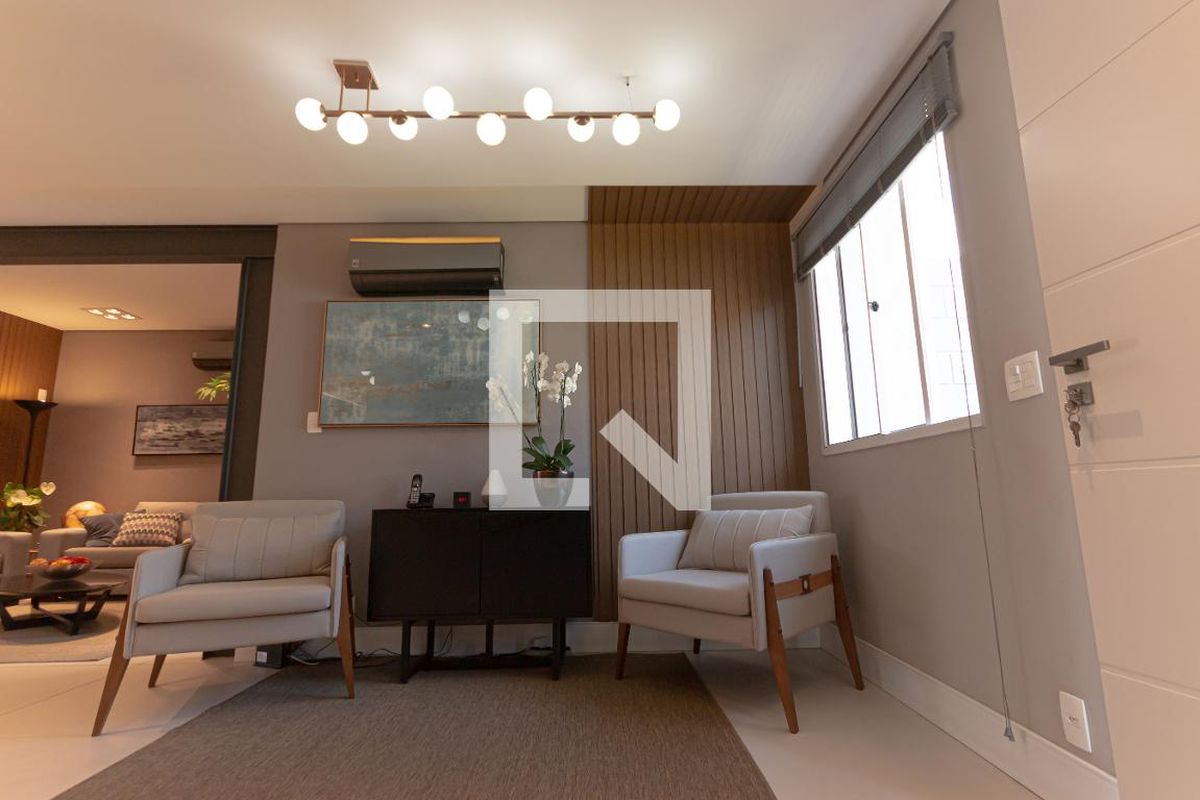 Casa à Venda - Mansões Santo Antônio, 3 Quartos,  154 m2 em , Campinas - sp | SoloBR