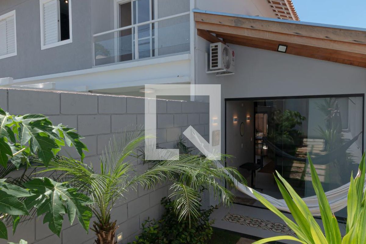 Casa à Venda - Mansões Santo Antônio, 3 Quartos,  154 m2 em , Campinas - sp | SoloBR