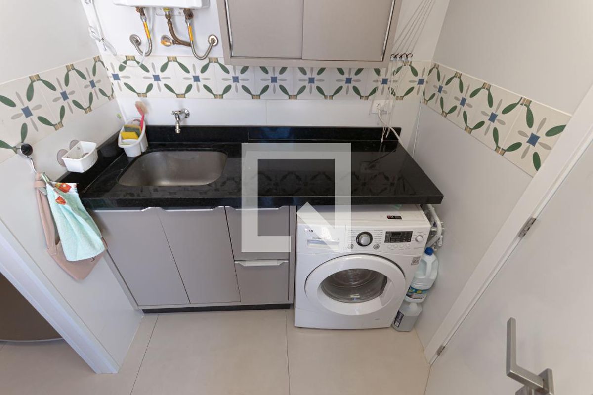 Casa à Venda - Mansões Santo Antônio, 3 Quartos,  154 m2 em , Campinas - sp | SoloBR