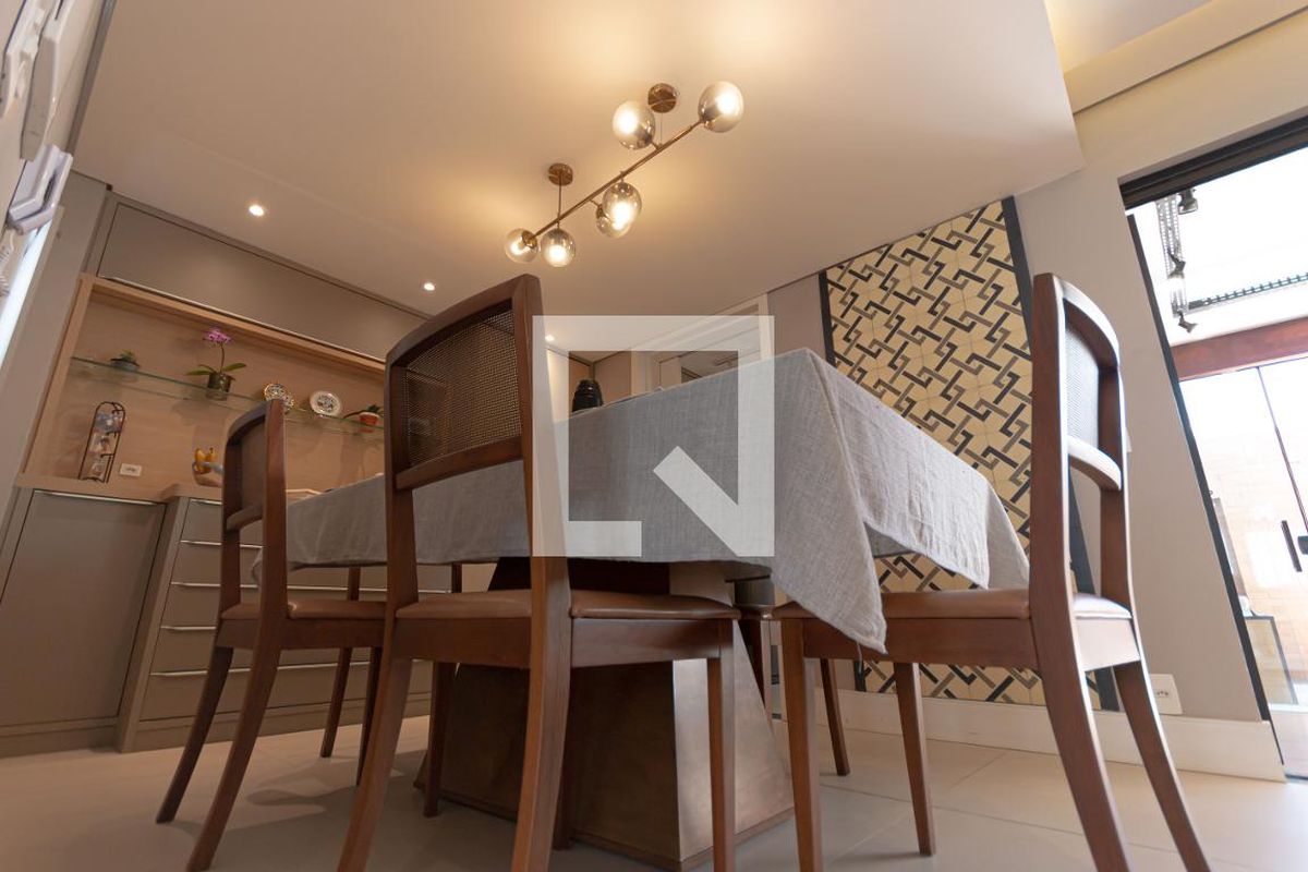Casa à Venda - Mansões Santo Antônio, 3 Quartos,  154 m2 em , Campinas - sp | SoloBR