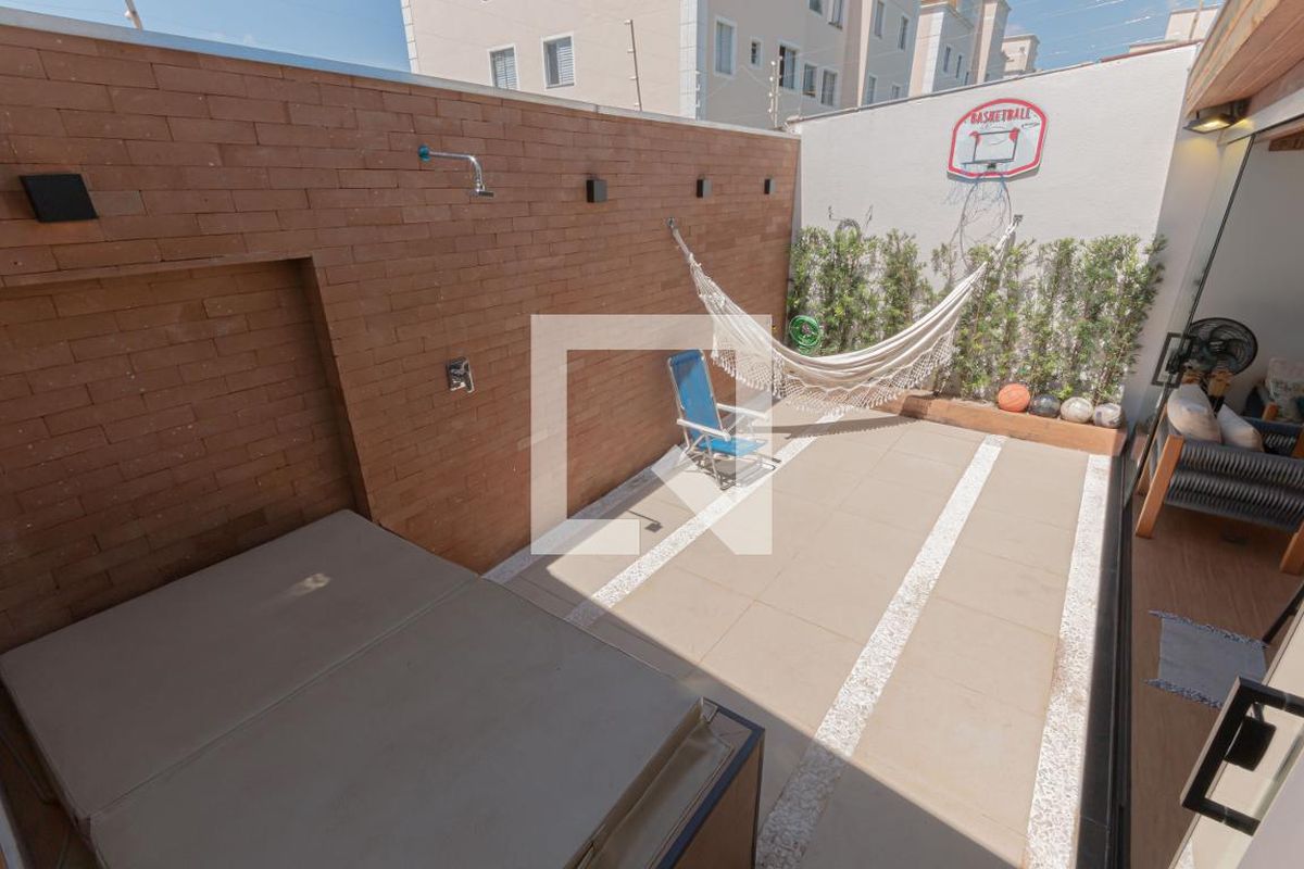 Casa à Venda - Mansões Santo Antônio, 3 Quartos,  154 m2 em , Campinas - sp | SoloBR