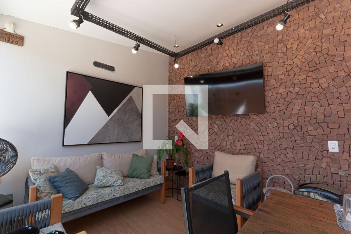Casa à Venda - Mansões Santo Antônio, 3 Quartos,  154 m2 em , Campinas - sp | SoloBR